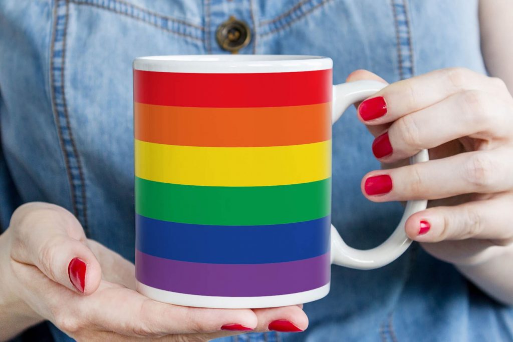 6_LGBTQ-gay.jpg