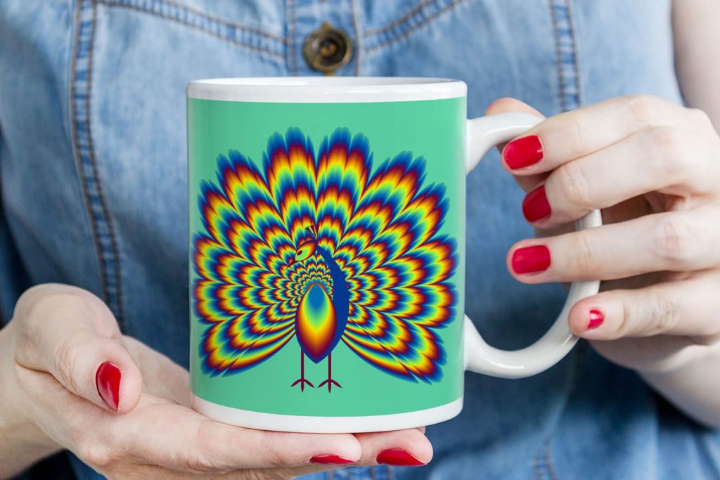6_peacock-optical-illusion.jpg