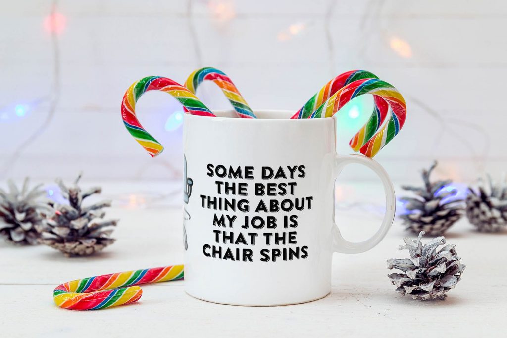 8_best-thing-about-job-is-chair.jpg