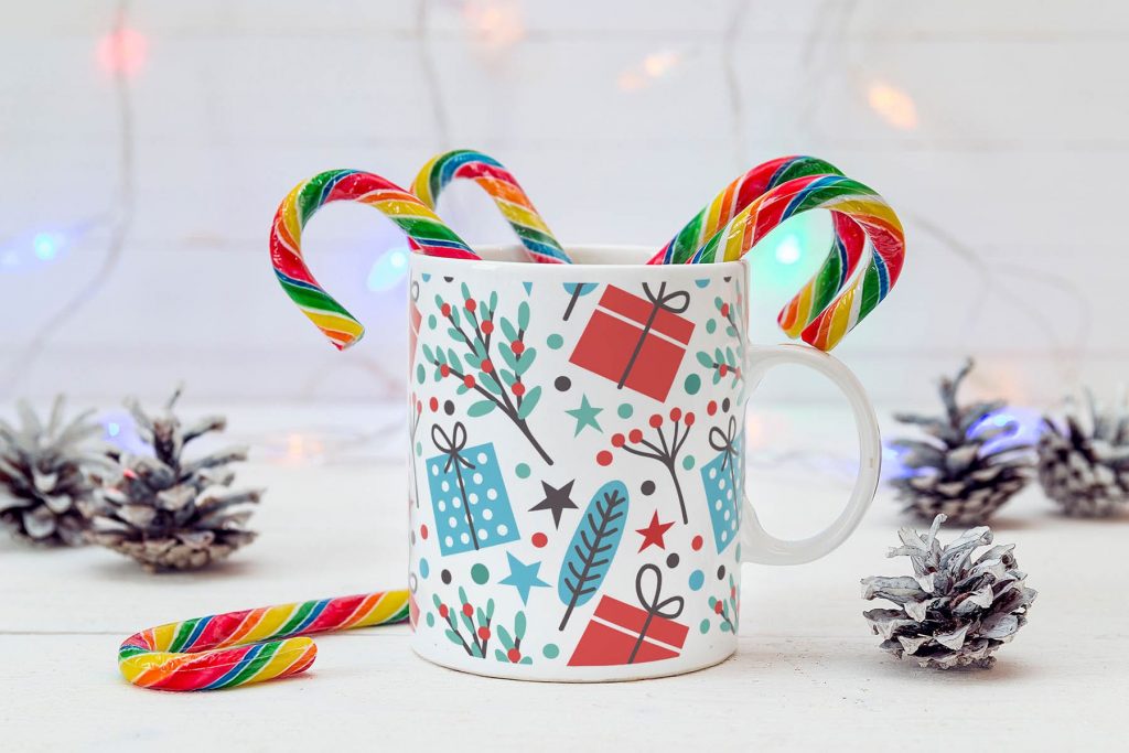 8_christmas-pattern-presents.jpg