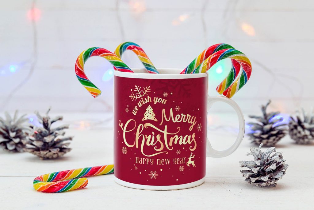 8_merry-christmas-gold-red.jpg